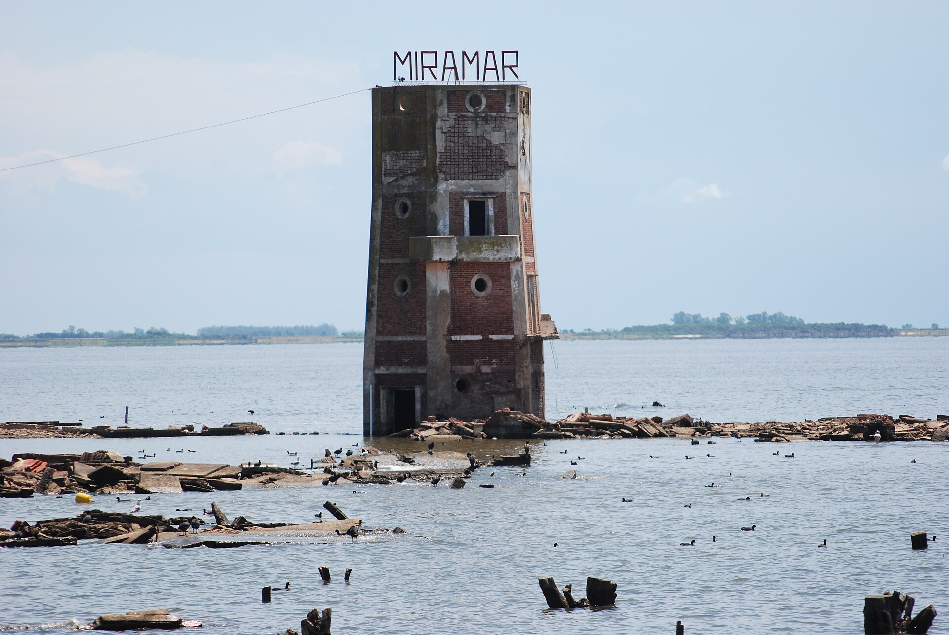 Cabañas en Miramar de Ansenuza
